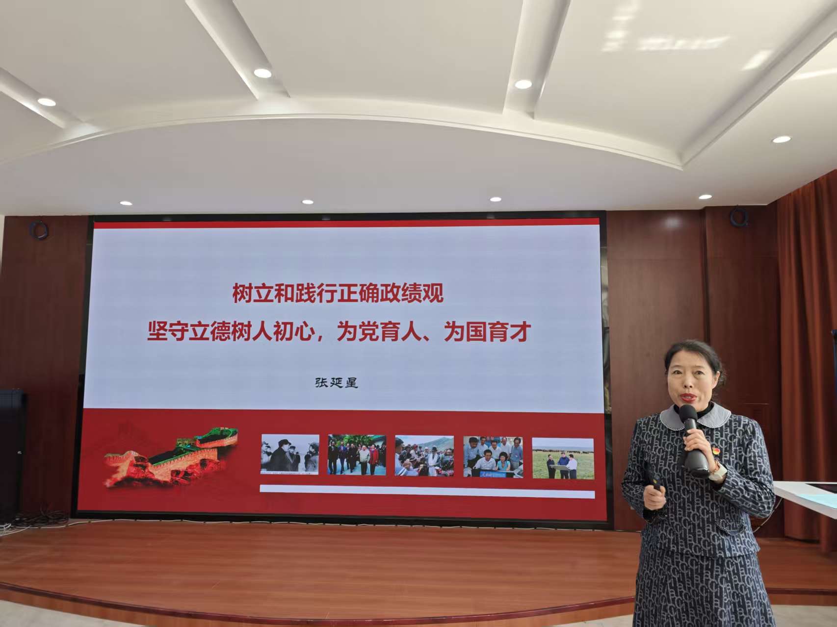 95eece5a8cd04fe4f8360e33d65805fe.jpg